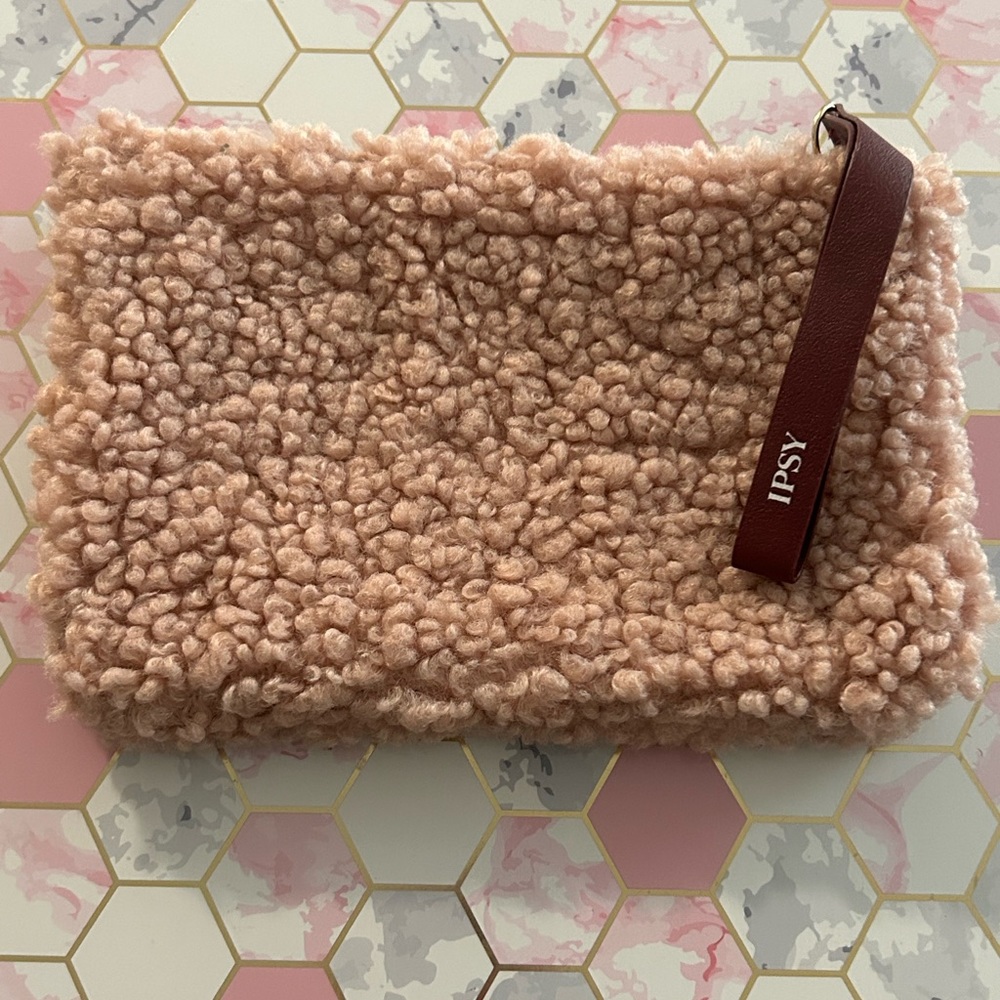 2/$15 Ipsy Cosmetic Bag